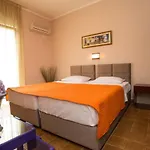 Rooms & Apartments Boskovic