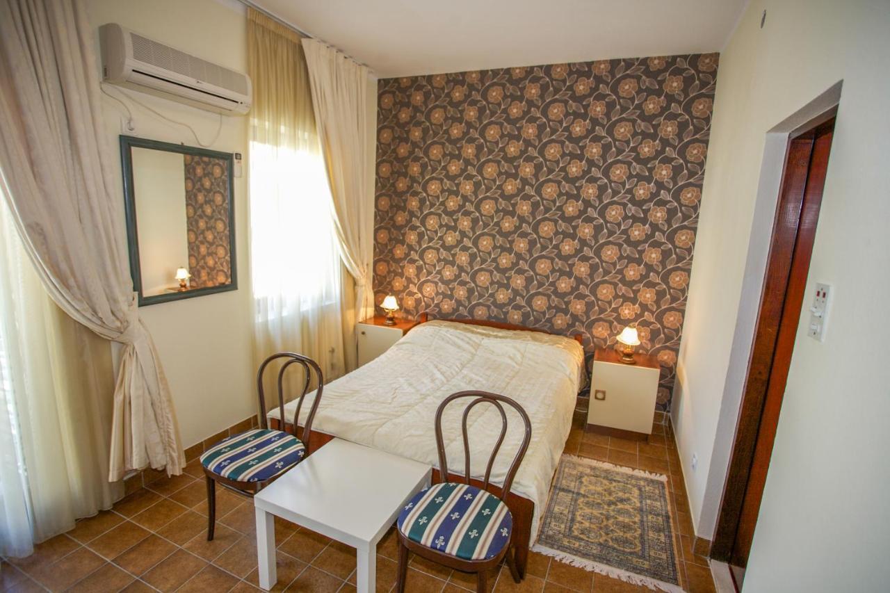 Guest house & Boskovic *