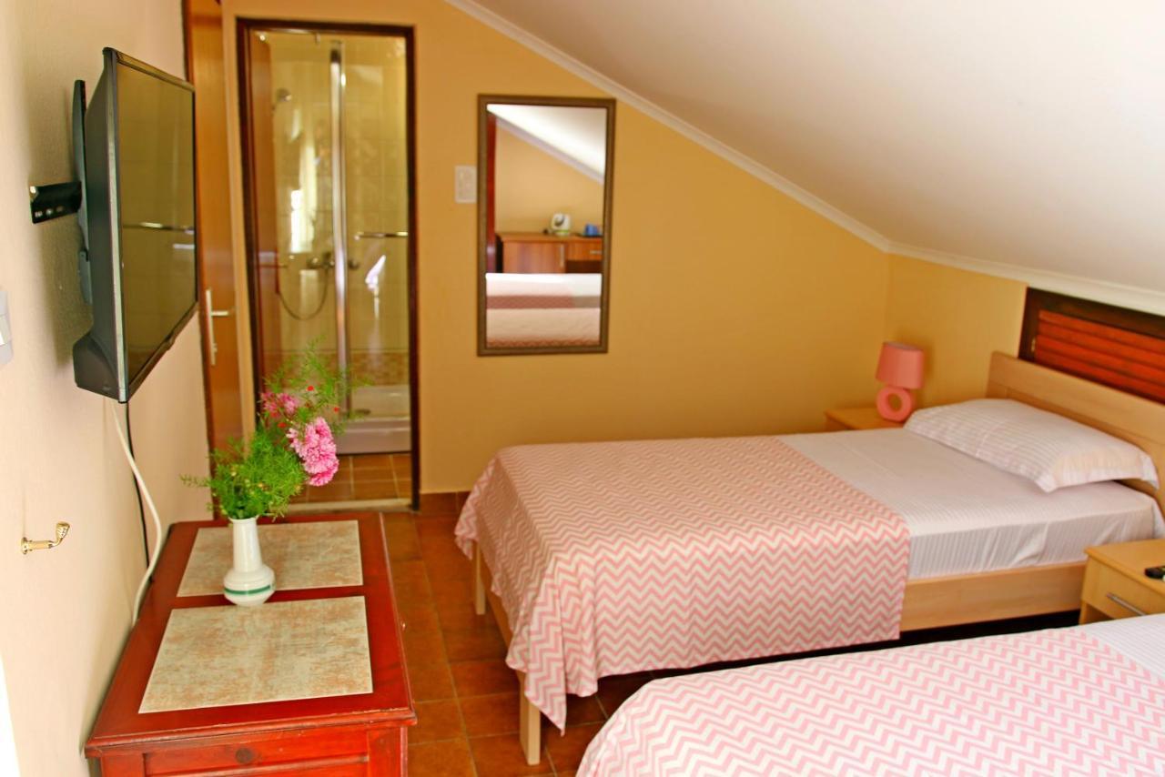 Guest house & Boskovic