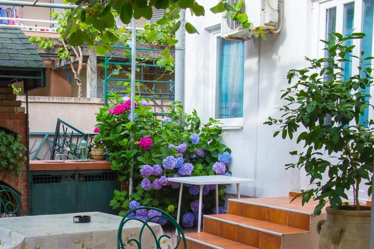 & Boskovic Guest house