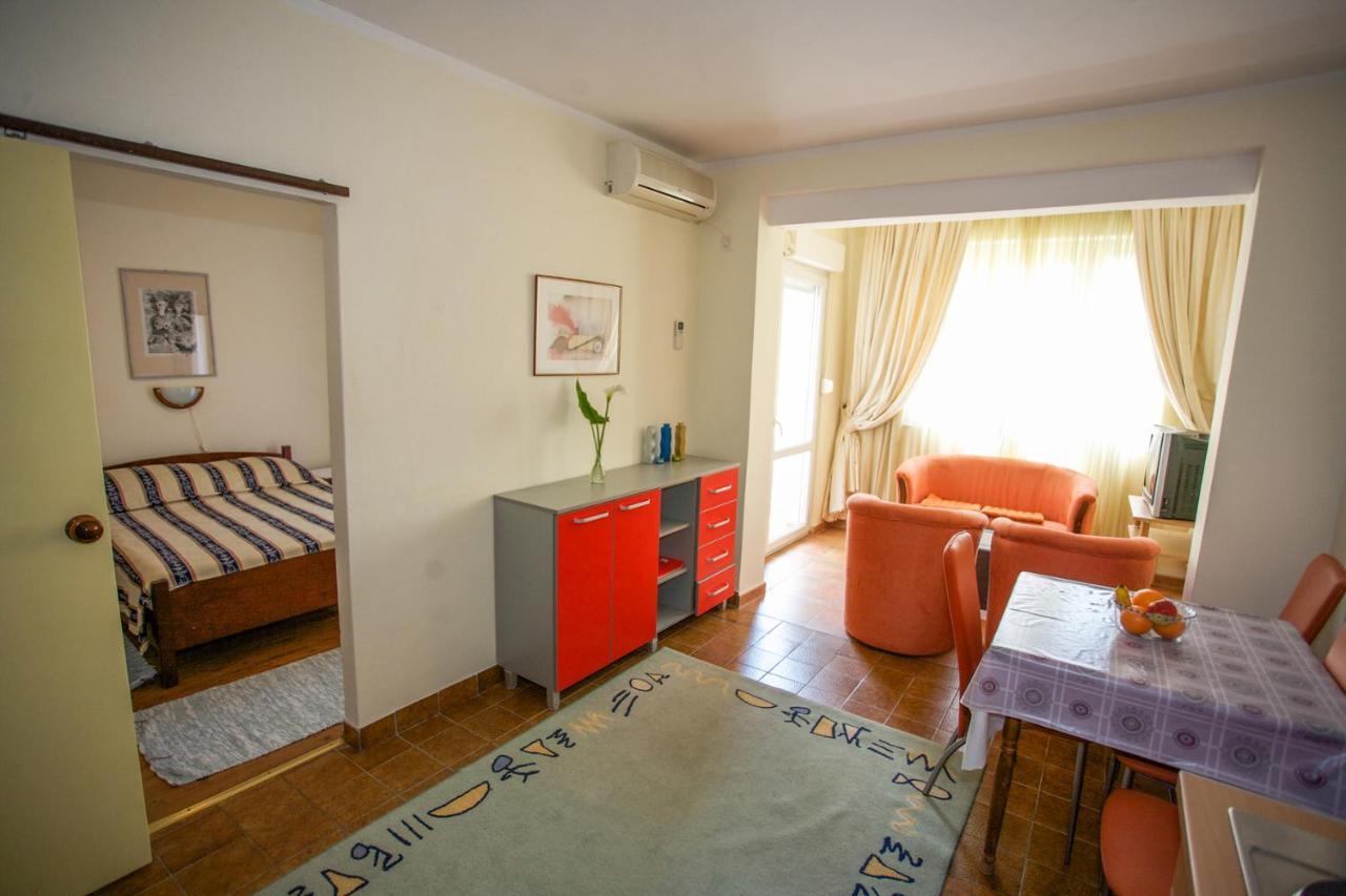 & Boskovic Guest house
